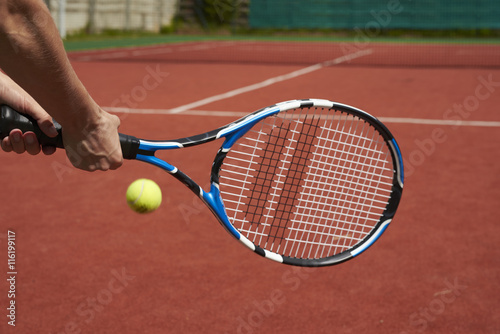 play tennis on the court