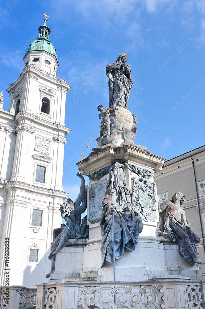 Obraz premium The Maria Immaculata (Immaculate Mary) column and the catholic