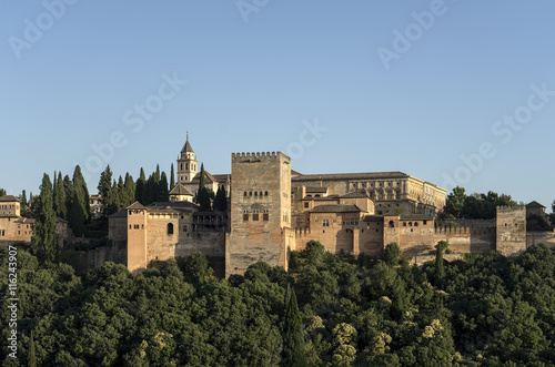 Hermosa alcazaba nazarí de la Alhambra de Granada, Andalucía