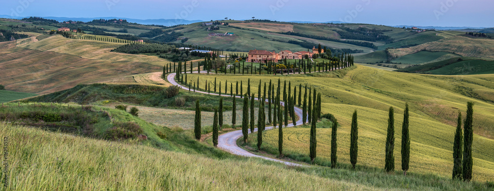 Tuscan countryside - obrazy, fototapety, plakaty 