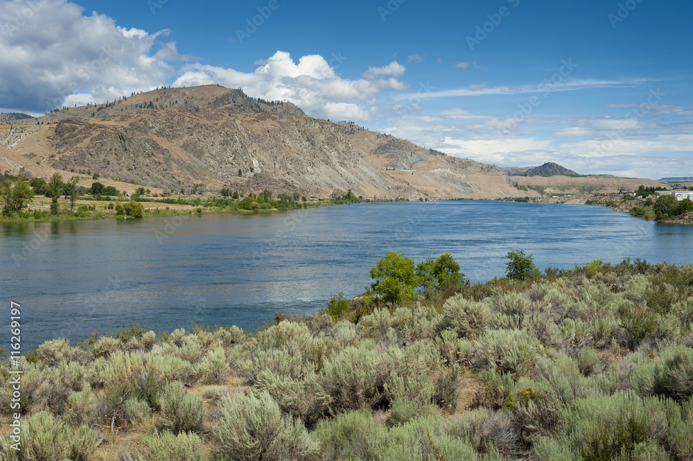 The Columbia River is the largest river in the Pacific Northwest. By volume, the Columbia is the fourth largest river in the United States. In this section It provides water for fruit production.