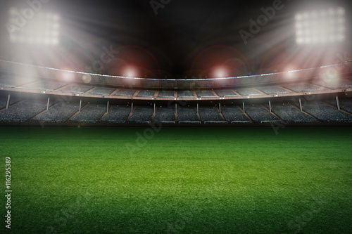 Fototapeta pusty stadion z boiskiem do piłki nożnej