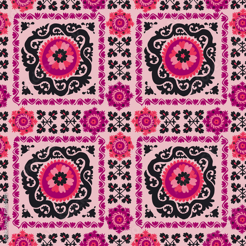 Obraz na plátně seamless pattern of traditional asian carpet embroidery Suzanne