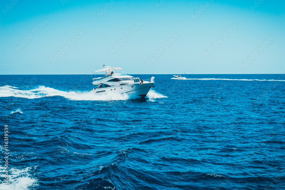 Fototapeta premium motorboat at mallorca