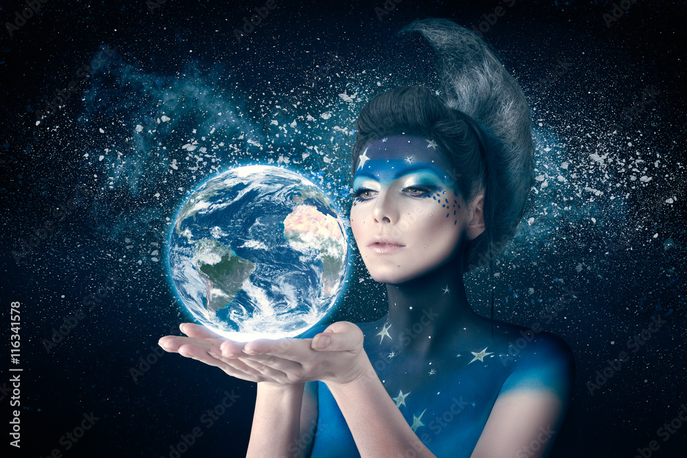 Naklejka premium Moon woman holding planet earth