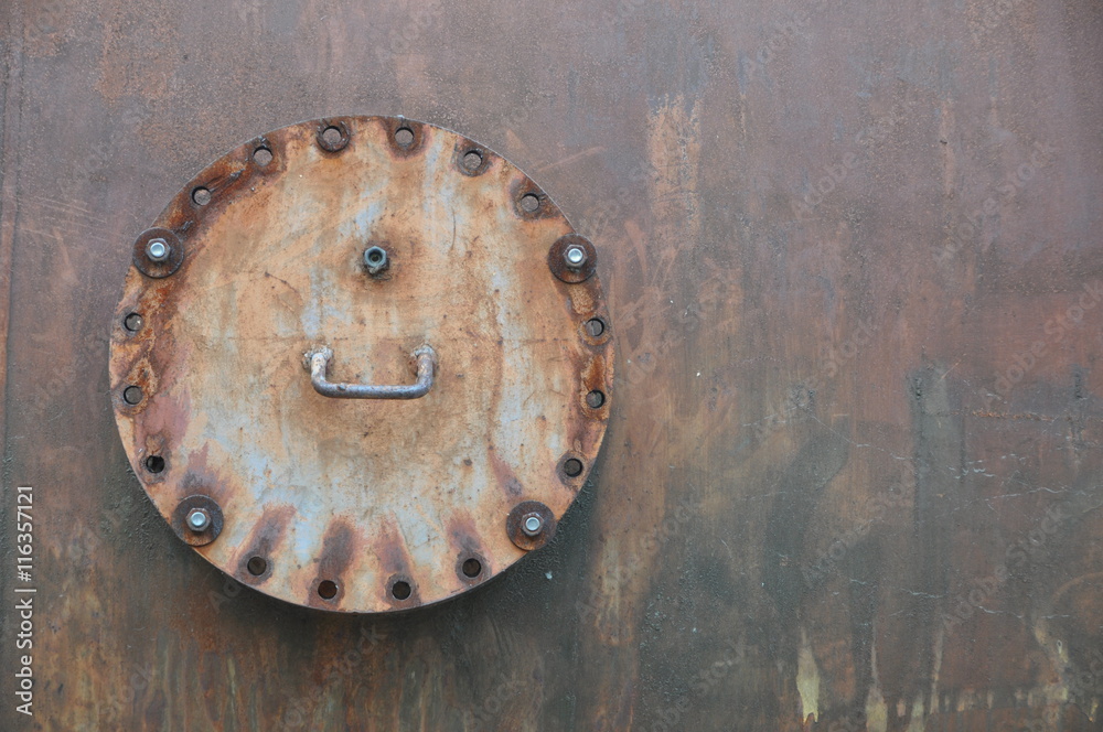 Domdeckel auf Stahltank Blindflansch Domdeckel auf Stahltank Blindflansch