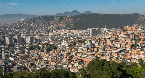 Rio de Janeiro Slums on the Hills © Donatas Dabravolskas