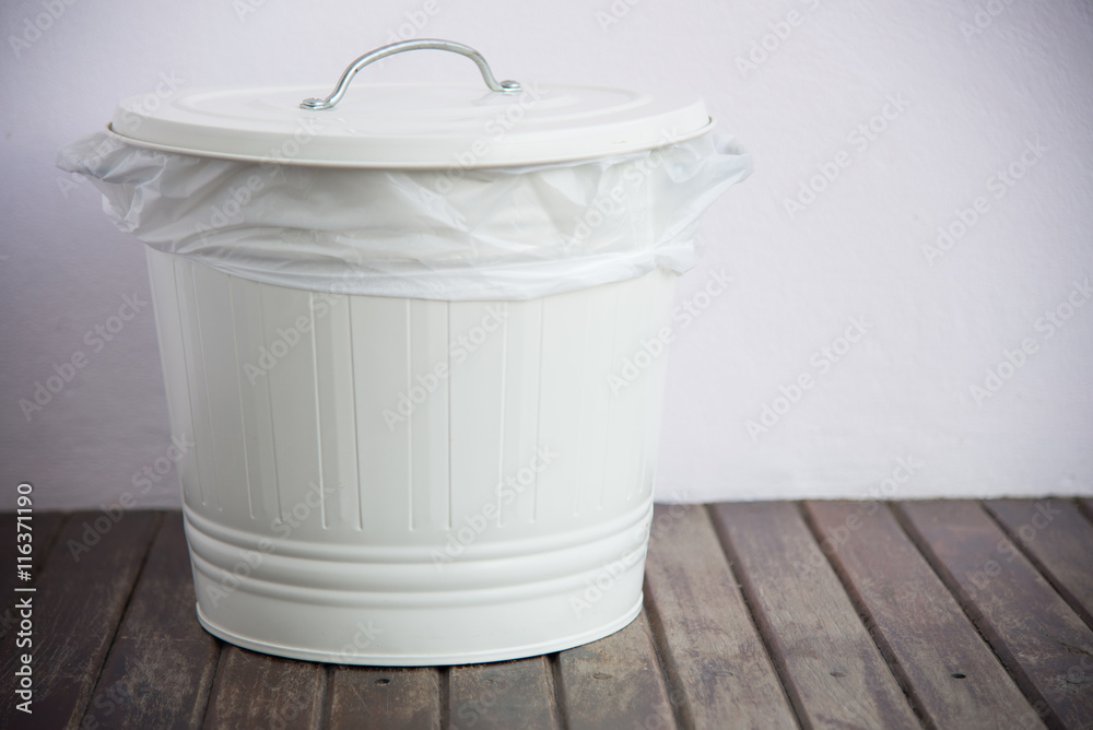 white bin white bin