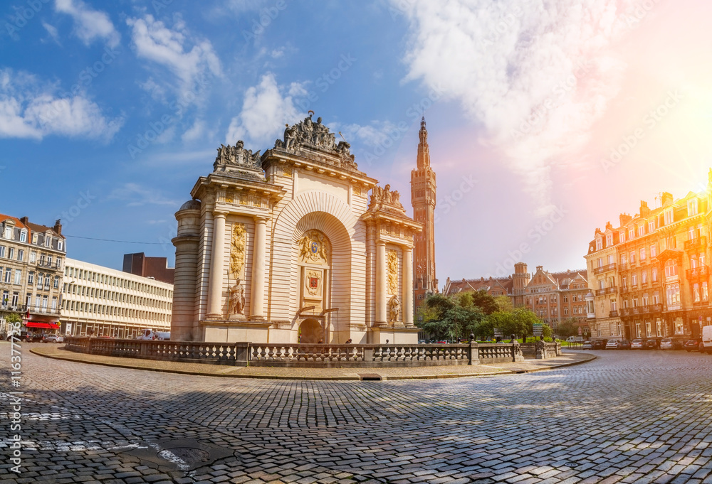 Obraz premium Porte de Paris in Lille France