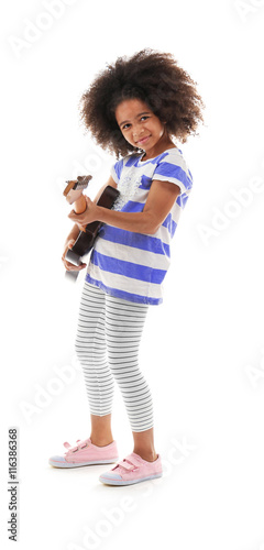 Afro-American little girl w...