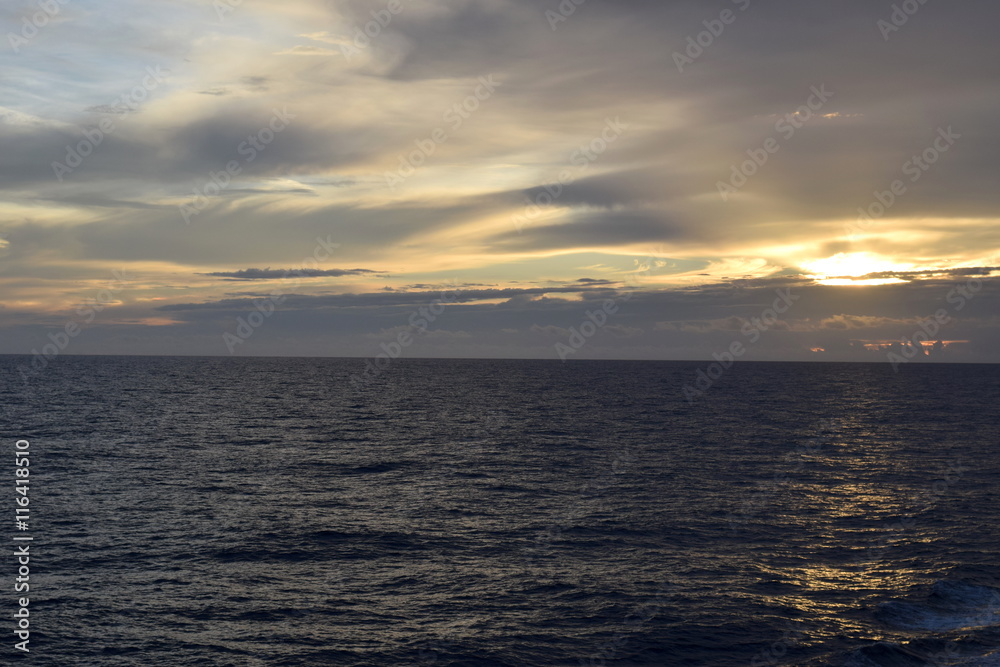 Fototapeta premium Sunset Over the Atlantic