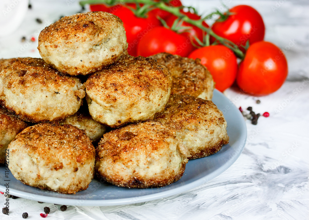 Homemade fried meatballs with pepper mix and cherry tomatoes Homemade fried meatballs with pepper mix and cherry tomatoes