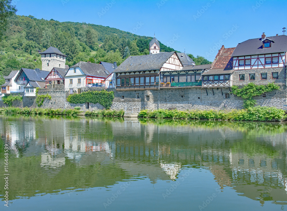 der idyllische mittelalterliche Ort Dausenau an der Lahn nahe Bad Ems,Rheinland-Pfalz,Deutschland der idyllische mittelalterliche Ort Dausenau an der Lahn nahe Bad Ems,Rheinland-Pfalz,Deutschland