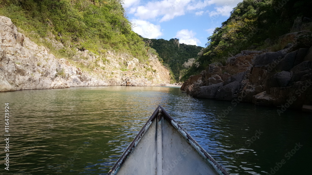 Sailing through the Cañón de Somoto