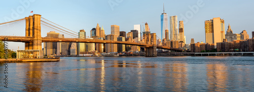 Photography Unique view of New York City from Brooklyn Bridge