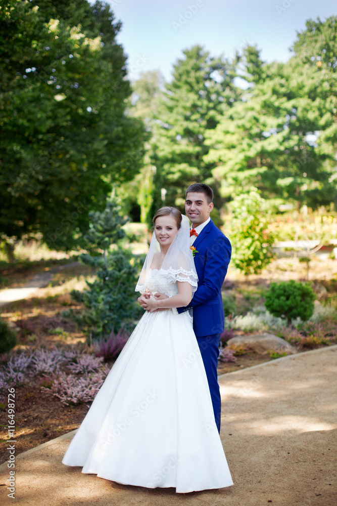 Funny couple on e-session. Preparing for wedding potography.