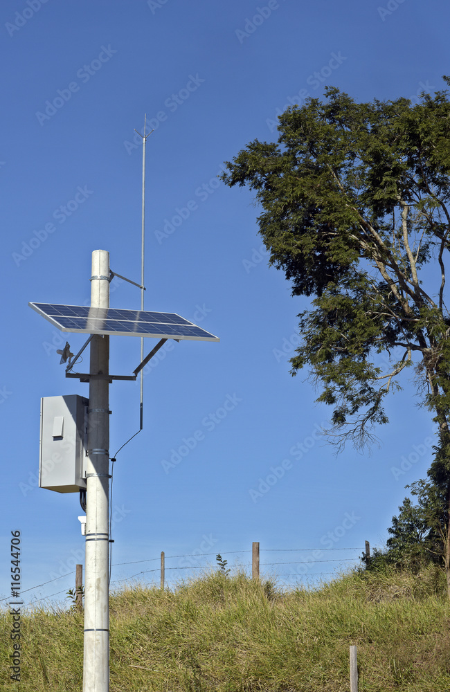 Road camera powered on solar energy