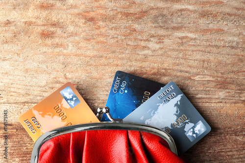Credit cards in purse on wo...