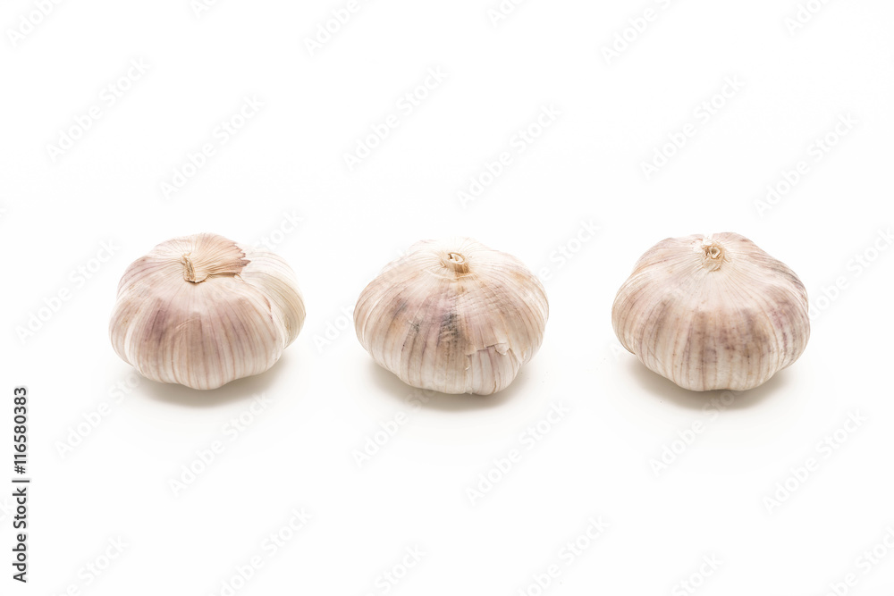 Obraz premium garlic on white background