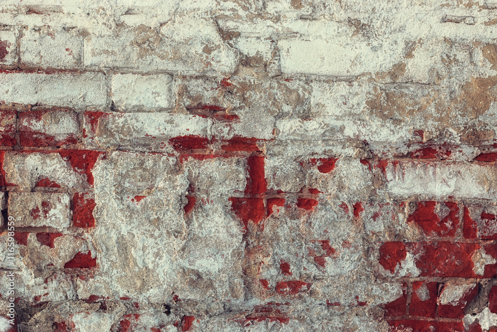 Obraz premium shabby brick wall street