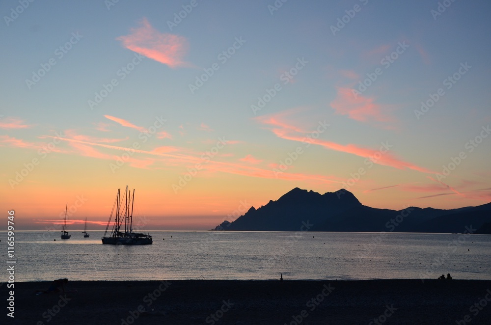 Abendstimmung nach Sonnenuntergang auf Korsika