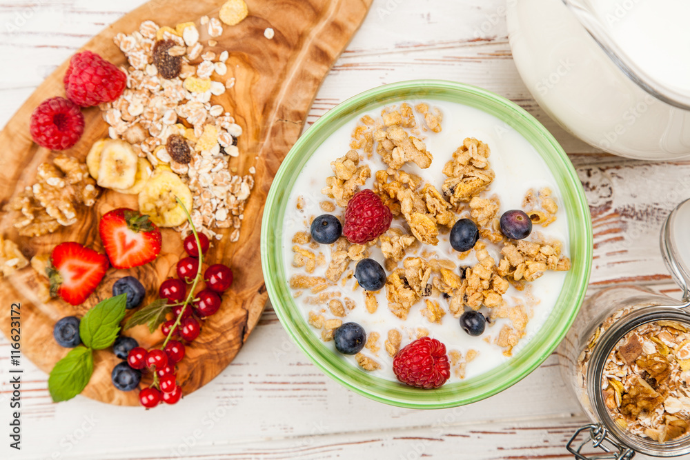 Fototapeta premium Muesli with berries