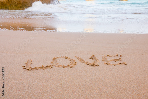 Napis na piasku miłość, kocham, Portugalia