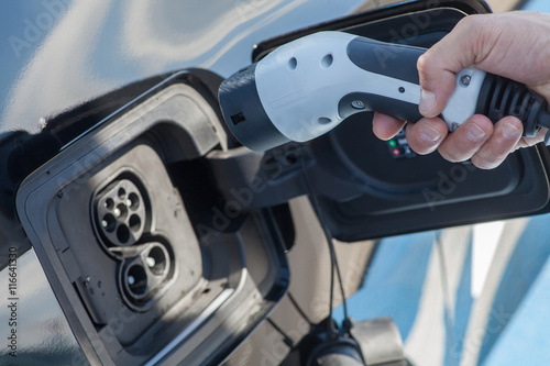 Wallpaper Mural Electric car charging Torontodigital.ca