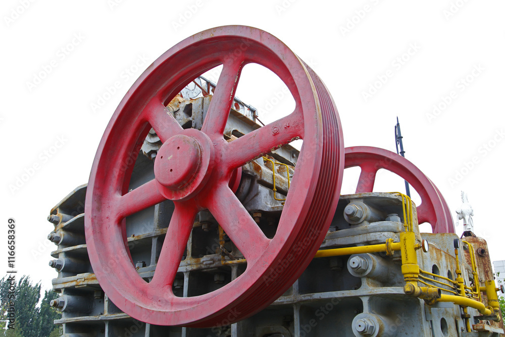 Give up the production of machinery and equipment Give up the production of machinery and equipment