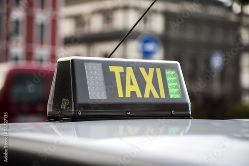Taxi sign