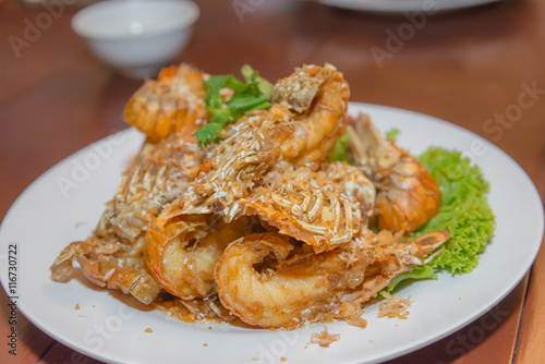 Stir-fried shrimp with garlic in Thailand food.