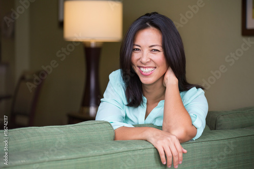 Obraz na plátně Beautiful Asian woman