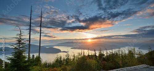 Bowen Lookout at Cypress Mountain