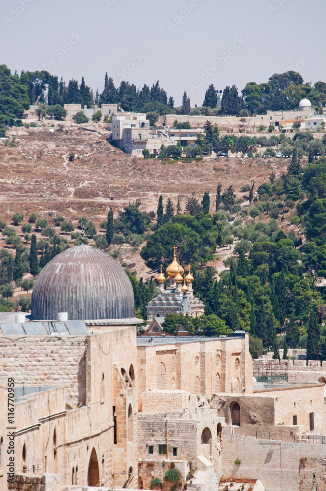 Gerusalemme: vista della Moschea Al Aqsa sul Monte del Tempio il 6 Settembre 2015. La Moschea, chiamata la più lontana, è il terzo sito più sacro per l'Islam