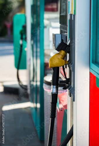 Wallpaper Mural petrol filling station Torontodigital.ca
