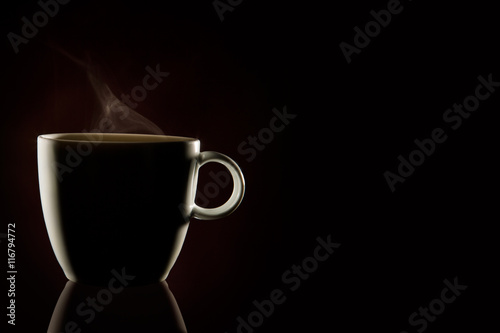 Heißer Kaffee in einer Tasse