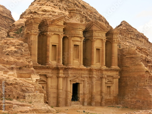 Ad-Deir - der Felsentempel von Petra