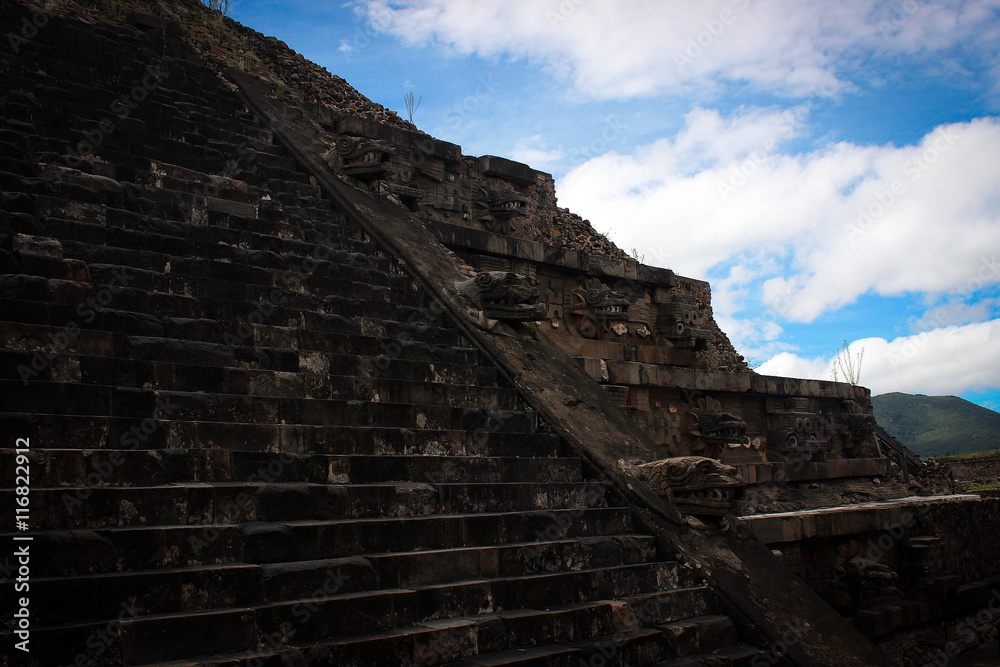 Elements of Teotihuacan complex, Mexico Elements of Teotihuacan complex, Mexico