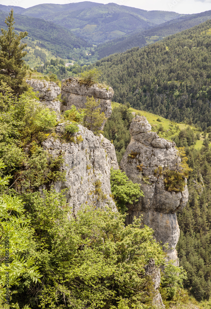 Obraz premium Rocks on the Route des Gorges de la Jonte