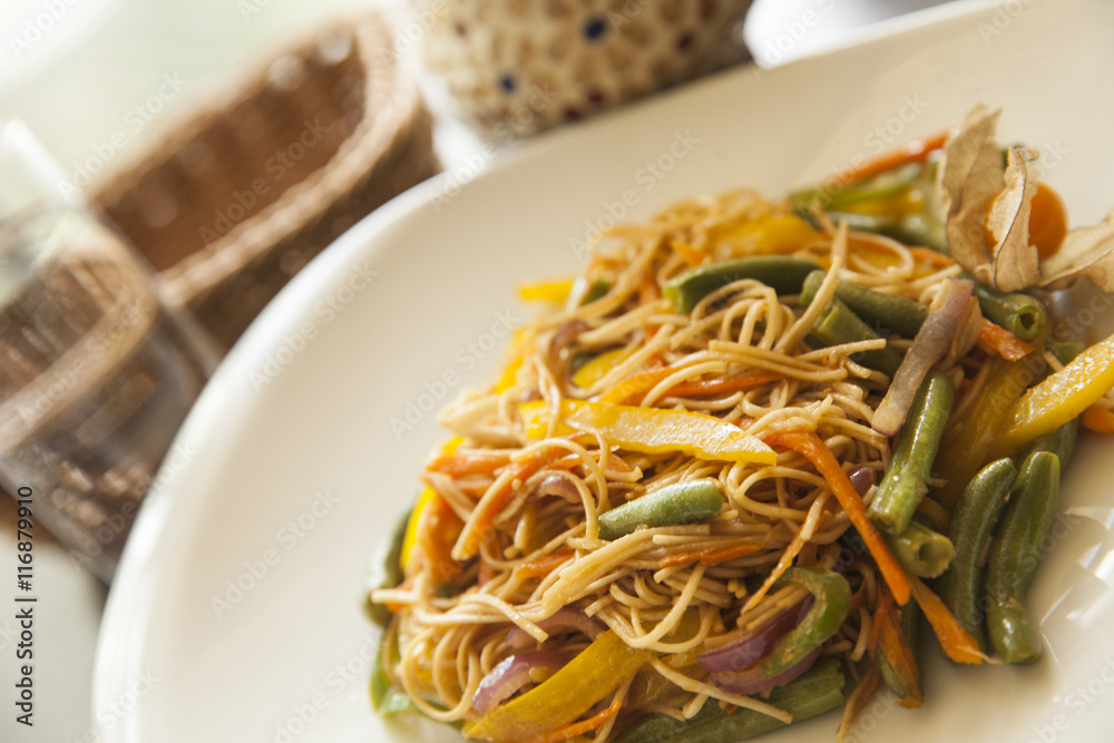 spicy pad thai with vegetables
