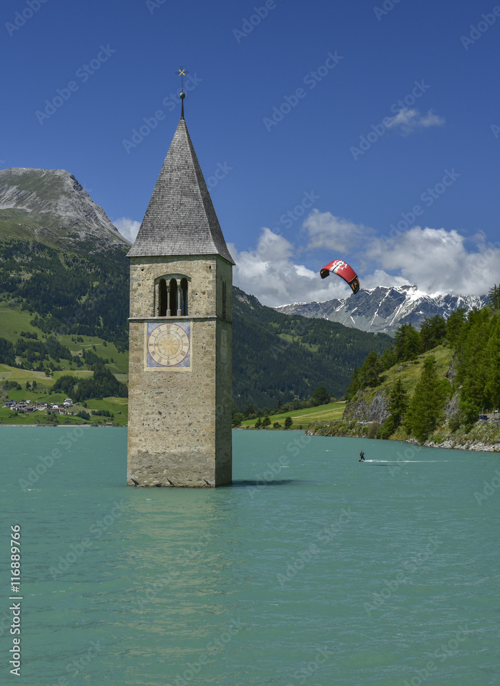 Vinschgau - Der Kirchturm im Reschensee