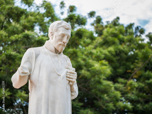St. Francis Xavier statue in front of the ruins of St Paul's Chu