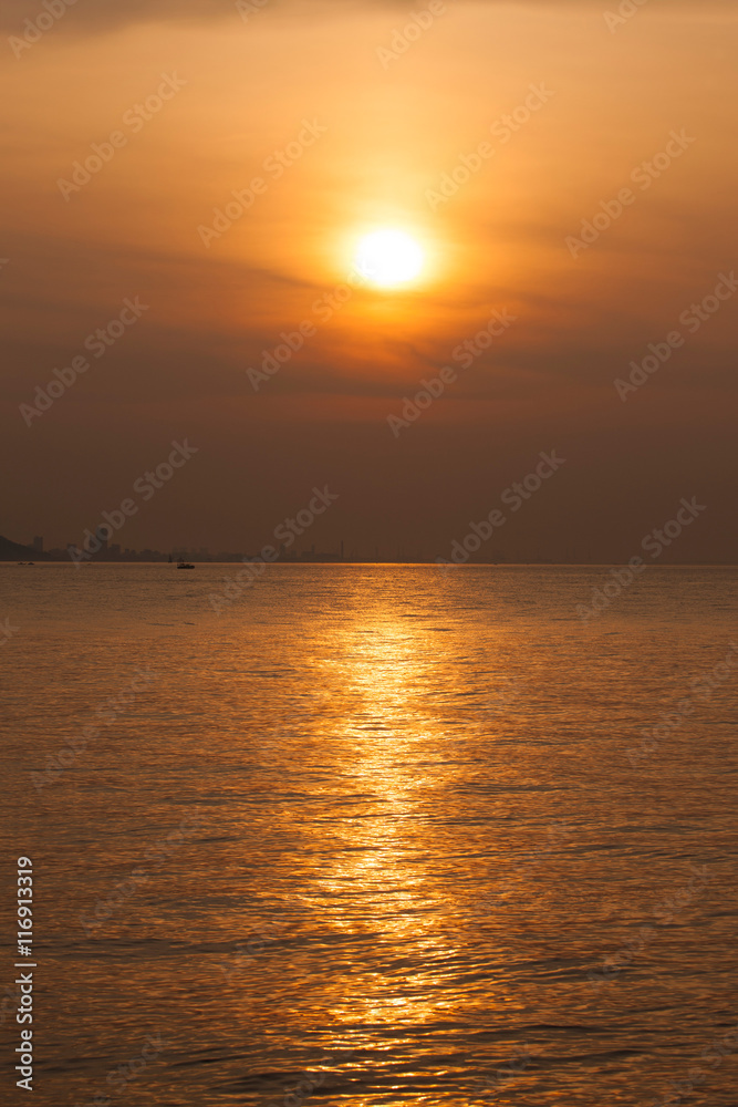 淡路島からの日の出