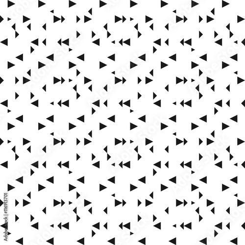 seamless geometric pattern in black and white