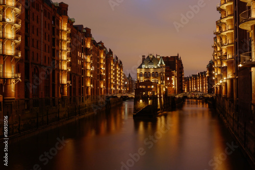 Speicherstadt Hamburg bei Nacht