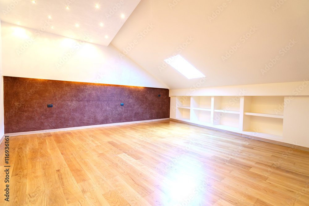 Fototapeta premium Empty room of a new penthouse