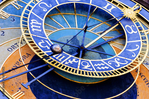 Canvas Print the dial of the astronomical clock in Prague