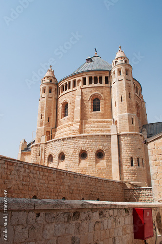 Gerusalemme: vista della Basilica della Dormizione di Maria sul Monte Sion il 6 Settembre 2015. La Chiesa sorge sul luogo in cui secondo la tradizione cattolica è morta la Vergine Maria  © Naeblys