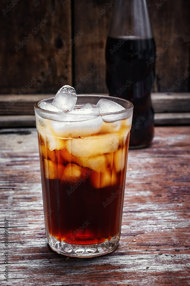 Drink with ice Drink with ice