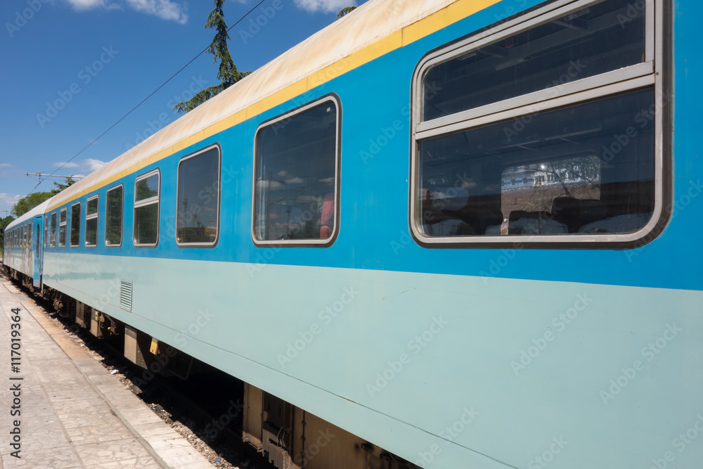 Fototapeta premium train at the train station